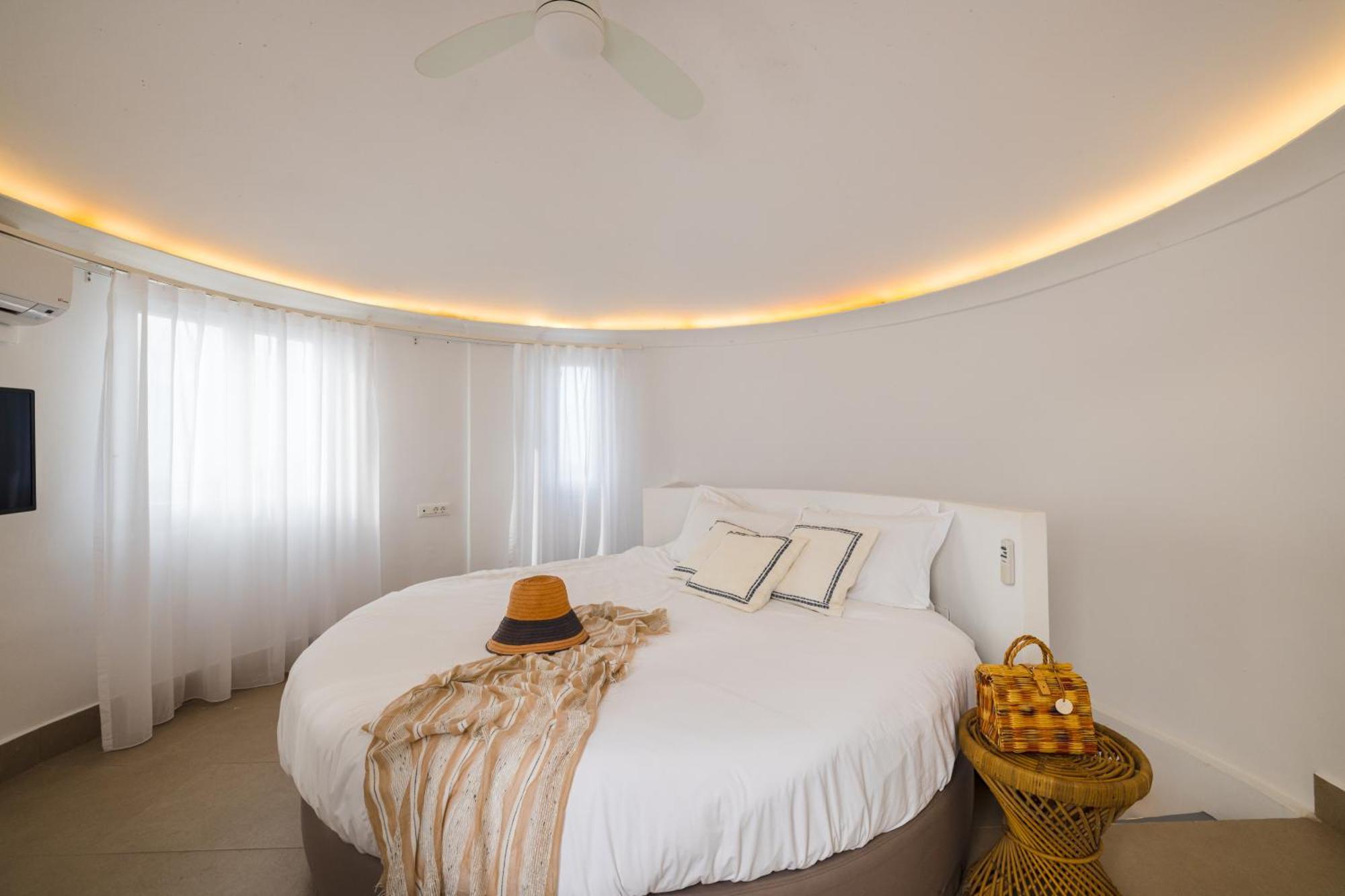 Rocabella Santorini Hotel & Spa Імеровіглі Екстер'єр фото